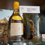 Przedmioty zarekwirowane przez Izbę Administracji Skarbowej w Kielcach / Patryk Chudzik / Radio Kielce