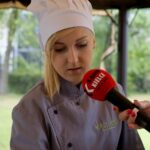 Śniadanie w ogrodzie. Ewelina Tkacz - szef zmiany w restauracji "Oranżeria" w Best Western Grand Hotel Kielce / Piotr Kwaśniewski / Radio Kielce