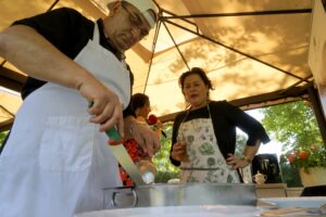 Stacja Wakacje. Smakuj lato. Salvatore Petrolo i Barbara Chrobot - właścicielka restauracji La Cucina Italiana / Piotr Kwaśniewski / Radio Kielce