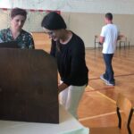 Wybory do Izb Rolniczych. Głosowanie w Samborcu / Grażyna-Szlęzak-Wójcik / Radio Kielce