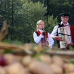 Huta Szklana. Konkurs na najlepszą regionalną zalewajkę / Wiktor Taszłow / Radio Kielce