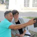 Końskie. Letni Raport Dnia. Na zdjęciu: Robert Szumielewicz, Magdalena Weber - Centrum Informacji Turystycznej / Grzegorz Jamka / Radio Kielce