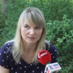 Letni Raport Dnia. Na zdjęciu: Katarzyna Sidło - inspektor w Referacie ds. Realizacji Inwestycji w Urzędzie Gminy Zagnańsk i Robert Szumielewicz / Grzegorz Jamka / Radio Kielce