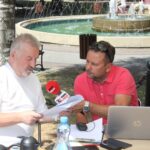 Letni Raport Dnia z Radoszyc. Marian Jankowski - przewodniczący Rady Miasta w Radoszycach i Robert Szumielewicz - Radio Kielce / Grzegorz Janka / Radio Kielce