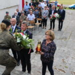 Obchody 75. rocznicy utworzenia Republiki Pińczowskiej. Od lewej: Piotr Wawrzyk – wiceminister spraw zagranicznych, Zbigniew Kierkowski – starosta powiatu pińczowskiego, Jadwiga Irla – członek zarządu powiatu pińczowskiego / Marta Gajda / Radio Kielce