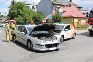 Zderzenie na skrzyżowaniu ulic Domaszowskiej i Górnej / Magdalena Blicharska / Radio Kielce