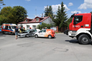 Zderzenie na skrzyżowaniu ulic Domaszowskiej i Górnej / Magdalena Blicharska / Radio Kielce
