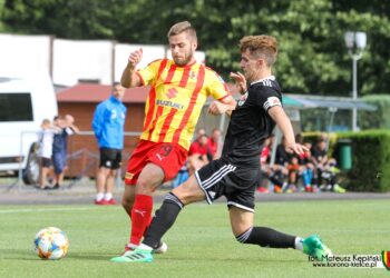 Opalenica. Mecz Korona Kielce - AFE / Mateusz Kępiński / Korona Kielce