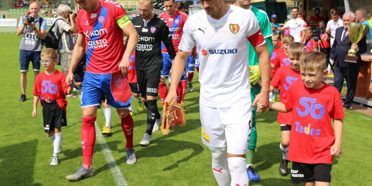 Inauguracja sezonu PKO Ekstraklasy: Raków Częstochowa - Korona Kielce / Kamil Król / Radio Kielce