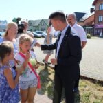 Kazimierza Wielka. Akcja informacyjna dotycząca programu "Rodzina 500+" / Marta Gajda / Radio Kielce