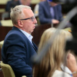 Kielce. Sesja Rady Miasta Kielce. Na zdjęciu: Jarosław Bukowski - radny Projektu Wspólne Kielce / Wiktor Taszłow / Radio Kielce