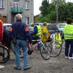Jędrzejów. Rajd rowerowy członków jędrzejowskiego Uniwersytetu Trzeciego Wieku / Ewa Pociejowska-Gawęda / Radio Kielce
