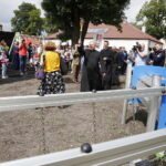 Otwarcie placu zabaw dla dzieci przy Ognisku Wychowawczym Caritas w Jędrzejowie / Jarosław Kubalski / Radio Kielce