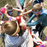 Otwarcie placu zabaw dla dzieci przy Ognisku Wychowawczym Caritas w Jędrzejowie / Jarosław Kubalski / Radio Kielce