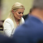 Kielce. Sesja Rady Miasta Kielce. Na zdjęciu: Katarzyna Kwietniak - radna Bezpartyjni i Niezależni / Wiktor Taszłow / Radio Kielce