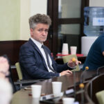 Kielce. Sesja Rady Miasta Kielce. Na zdjęciu: Krzysztof Słoń, senator PiS / Wiktor Taszłow / Radio Kielce