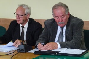 Sesja rady miasta. Od lewej: radni Andrzej Pałka i Włodzimierz Sajda / Emilia Sitarska / Radio Kielce