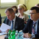 Sesja rady miasta. Od lewej: zastępca prezydenta Piotr Dasios, prezydent Jarosław Górczyński / Emilia Sitarska / Radio Kielce