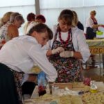 Opatów. Konkurs lepienia pierogów / Emilia Sitarska / Radio Kielce