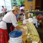 Opatów. Konkurs lepienia pierogów / Emilia Sitarska / Radio Kielce