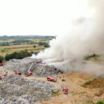 Fałków. Pożar wysypiska śmieci / KP PSP w Końskich