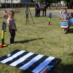 Ostrowiec Świętokrzyski. Dzieci z przedszkola nr 11 bawią się w drogowym miasteczku / Emilia Sitarska / Radio Kielce