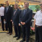 Uroczystości z okazji 75. rocznicy akcji „Burza” i bitwy pod Pielaszowem. Od lewej: Marcin Marzec - burmistrz Sandomierza, Jarosław Rusiecki - senator PiS, Marek Kwitek - poseł PiS, Ryszard Nagórny, członek zarządu powiatu sandomierskiego / Grażyna-Szlęzak-Wójcik / Radio Kielce