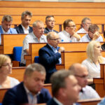 Spotkanie z przedstawicielami samorządów ws. przywrócenia komunikacji publicznej do małych miejscowości województwa świętokrzyskiego / Wiktor Taszłow / Radio Kielce