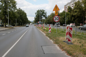 Kielce. Skrzyżowanie ulic Warszawskiej, Jesionowej i Świętokrzyskiej / Wiktor Taszłow / Radio Kielce