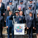 Święty Krzyż. Wojewódzkie Obchody Święta Policji. Na zdjęciu (przemawia): Jarosław Szymczyk - komendant główny policji / Wiktor Taszłow / Radio Kielce