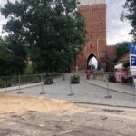 Sandomierz. Remont przed Bramą Opatowską / Grażyna Szlęzak - Wójcik / Radio Kielce