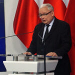 Warszawa. Prezes PiS Jarosław Kaczyński zaprezentował nazwiska kandydatów, którzy znajdą się na pierwszych miejscach list wyborczych PiS w wyborach parlamentarnych / Michał Kita / Radio Kielce