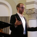 Rozstrzygnięcie V Ogólnopolskiego Konkursu Wokalnego imienia Krystyny Jamroz. Zwycięzca Sławomir Kowalewski / Dorota Klusek / Radio Kielce