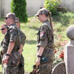 „Kadrówka” wkroczyła do Chęcin / Michał Wójtowicz