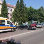 Zderzenie motocykla z samochodem osobowym na ulicy Jagiellońskiej w Kielcach / Wiktor Dziarmaga / Radio Kielce