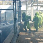 Dobrów, gmina Tuczępy. Działania taktyczno-bojowe na terenie Zakładu Siarkopol / Piotr Bąk / KW PSP w Kielcach