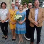 Jędrzejów. Koncert światowej sławy tenora Bogusława Morki. Na zdjęciu (w środku): Anna Krupka - wiceminister sportu i turystyki / Ewa Pociejowska - Gawęda / Radio Kielce