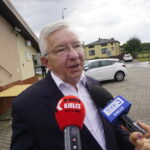 "Lato z rodziną". Piknik PiS w Skarżysku Kościelnym. Na zdjęciu poseł PiS Krzysztof Lipiec / Michał Kita / Radio Kielce