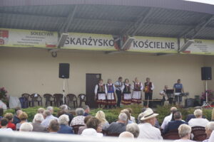 "Lato z rodziną". Piknik PiS w Skarżysku Kościelnym. / Michał Kita / Radio Kielce