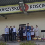"Lato z rodziną". Piknik PiS w Skarżysku Kościelnym. Przemawia Marcin Piętak - dyrektor gabinetu marszałka województwa świętokrzyskiego  / Michał Kita / Radio Kielce