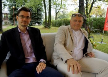 Na zdjęciu (od lewej): dr Maksymilian Ślusarczyk - radca prawny i Przemysław Majewski - radca prawny / Piotr Kwaśniewski / Radio Kielce
