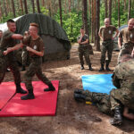 Starachowice. Ćwiczenia SBŻ Rezerwa z żołnierzami armii amerykańskiej / Anna Głąb / Radio Kielce