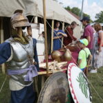 Nowa Słupia. Dymarki Świętokrzyskie / Wiktor Taszłow / Radio Kielce