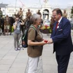 Oficjalne zakończenie marszu Kadrówki. Wręczenie medali Pro Patria i Pro Bono Poloniae  / Jarosław Kubalski / Radio Kielce