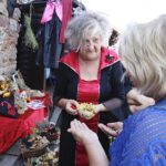 Chęciny. Warsztaty zielarskie / Jarosław Kubalski / Radio Kielce