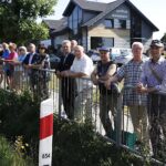 Kadrówkowicze złożyli hołd zmarłym uczestnikom Marszu Szlakiem I Kompanii Kadrowej / Jarosław Kubalski / Radio Kielce