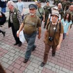 Miechów. Marsz Szlakiem I Kompanii Kadrowej / Jarosław Kubalski / Radio Kielce