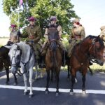 Kadrówkowicze złożyli hołd zmarłym uczestnikom Marszu Szlakiem I Kompanii Kadrowej / Jarosław Kubalski / Radio Kielce