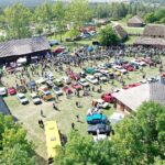 Tokarnia. Świętokrzyski Zlot Motocykli SHL i Pojazdów Zabytkowych / Jarosław Kubalski / Radio Kielce