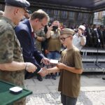 Oficjalne zakończenie marszu Kadrówki. Wręczenie medali Pro Patria i Pro Bono Poloniae  / Jarosław Kubalski / Radio Kielce